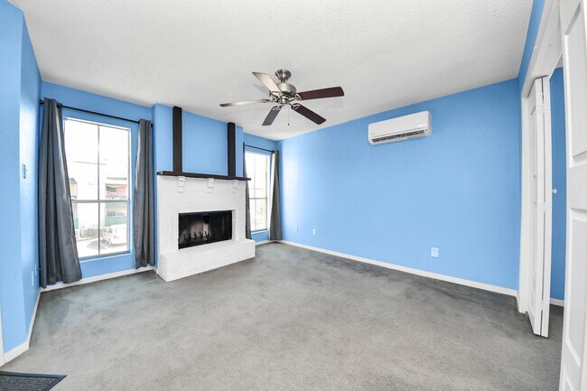 Foto del edificio - 1516 Bay Area Blvd