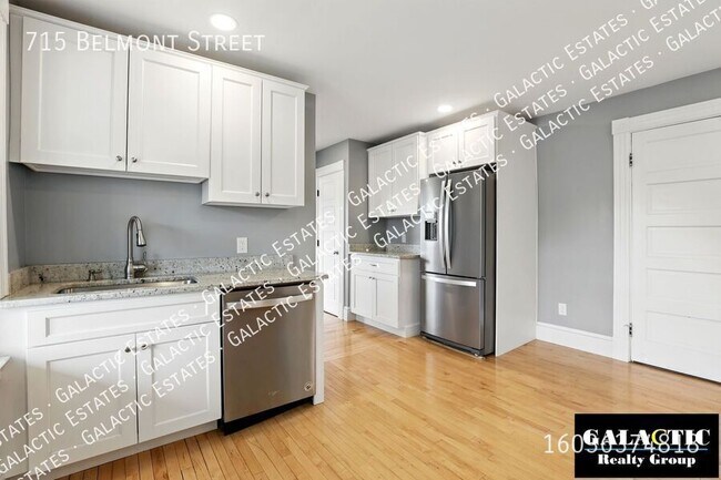 Foto del edificio - 715 Belmont St