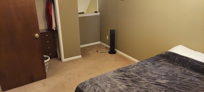 Foto del edificio - 316 Northwood Ln