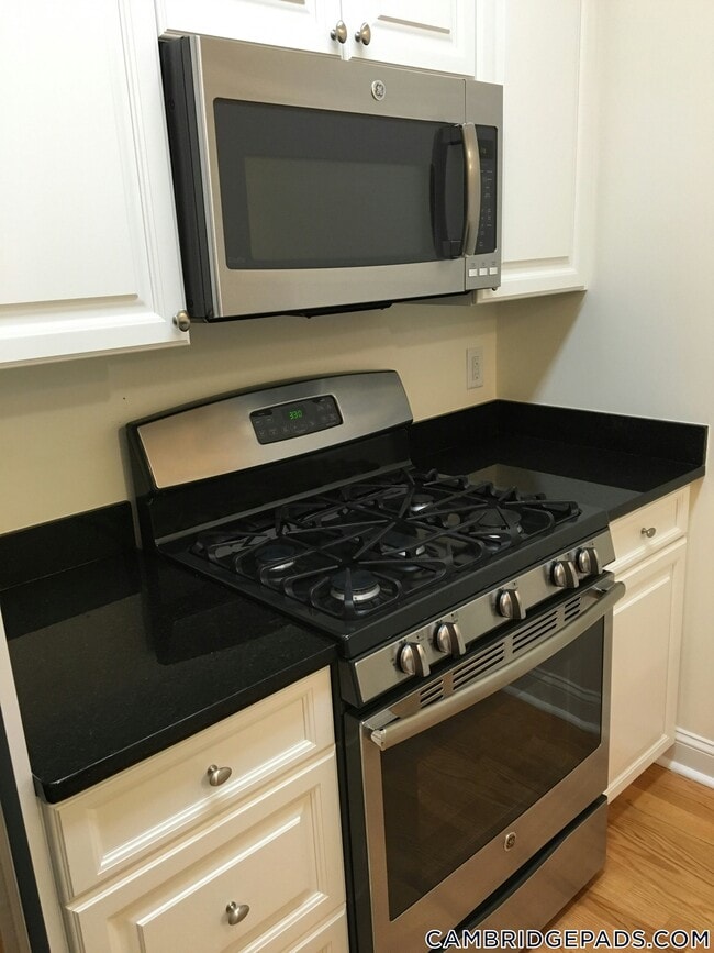 Building Photo - 1 Langdon Square