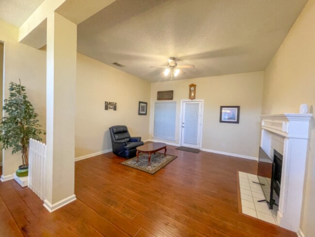 Building Photo - 2420 Creek Crossing Ct