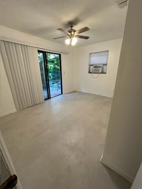 Foto principal - 1735 Timocuan Way