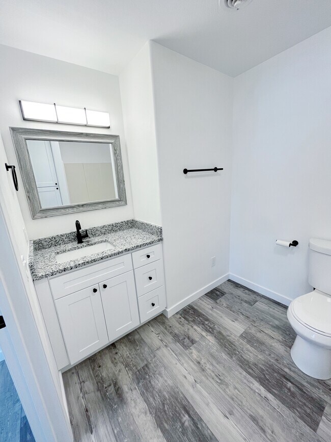 1206 W Columbia Ave, Moses Lake, WA 98837 Townhome Rentals in Moses