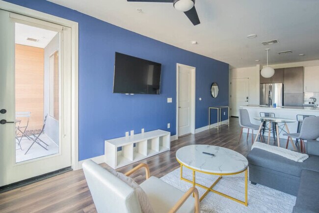 Foto del edificio - 701 W Rio Salado Pkwy