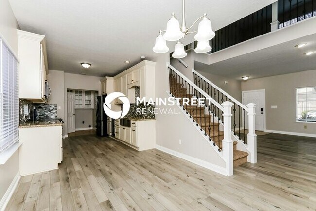 Building Photo - 3 Bedroom Pet-Friendly Home in Greenwood, IN with Main Street Renewal