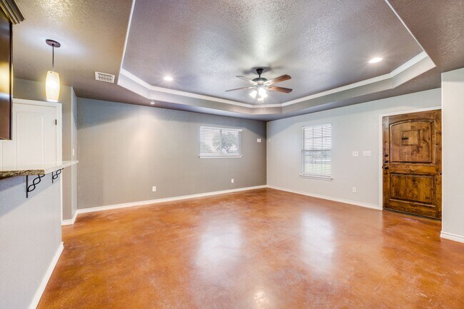 Foto del edificio - 2-Bedroom Barndominium