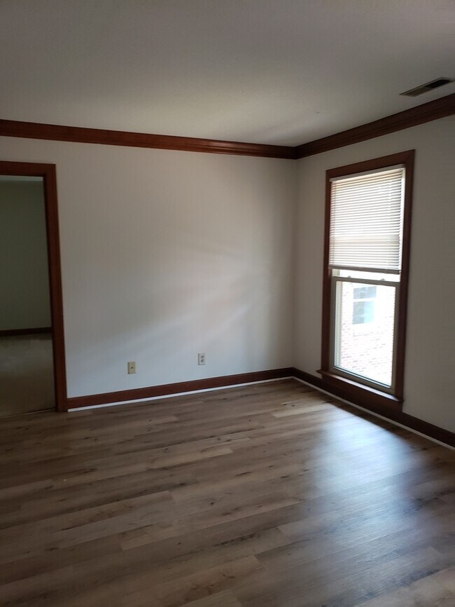 Foto del edificio - West Raleigh. Perfect for Roommates. Walk to NCSU! On Wolfline.