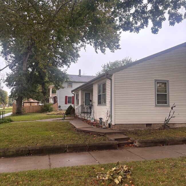 Foto del edificio - 923 SW 8th Ave