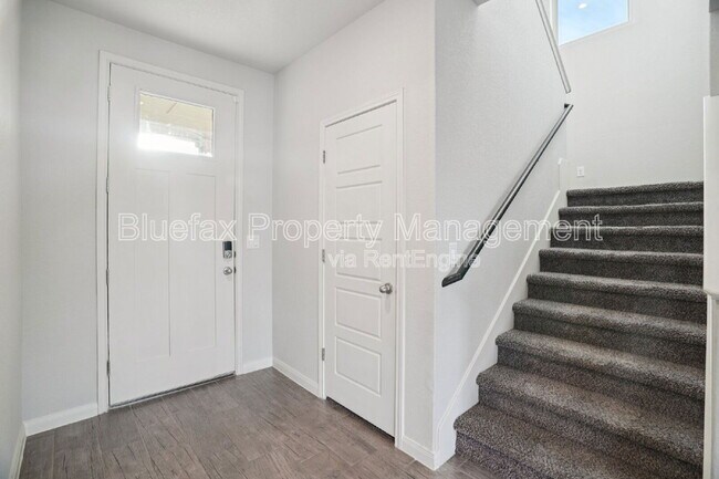 Building Photo - 2047 Atticus Dr