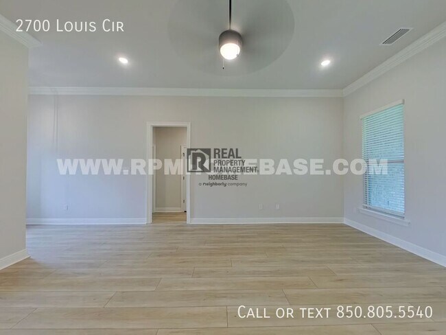 Foto del edificio - 2700 Louis Cir
