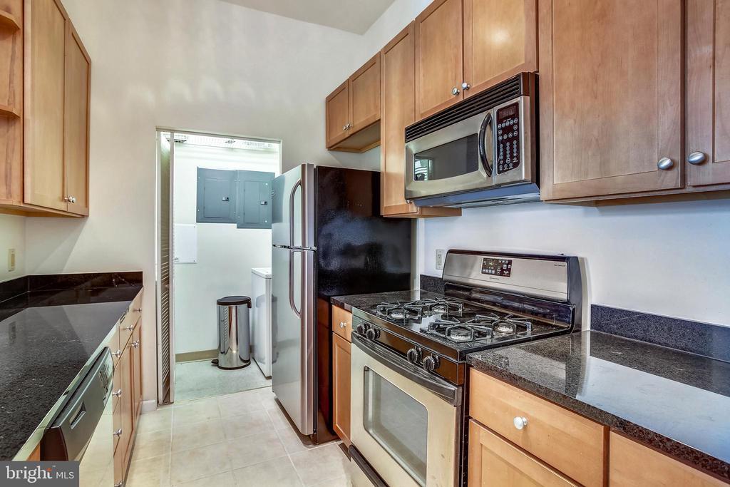 Primary Photo - 309 Holland Ln