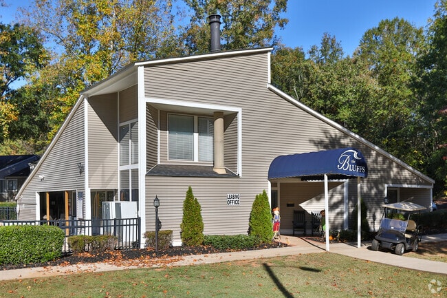 Building Photo - The Bluffs Apartment Homes
