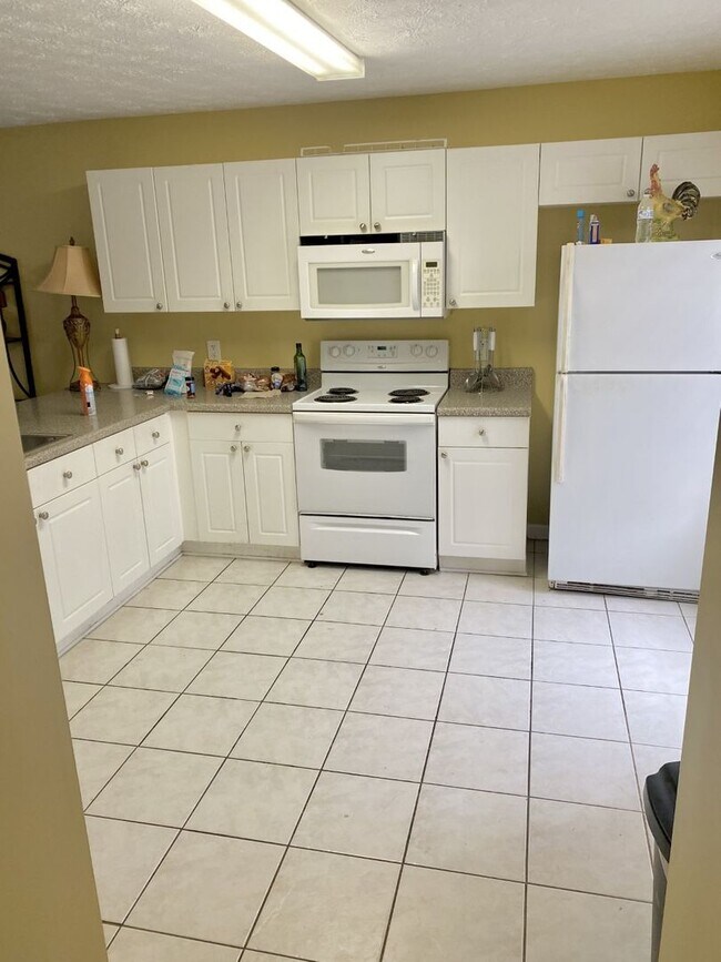 Foto del edificio - 3 Bedroom Townhouse in Auburn!