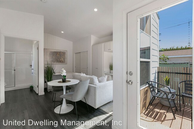 Building Photo - Studio, 1 bath House - 3315 W 76th St