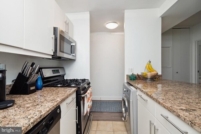 Foto del edificio - 219 S 18th St