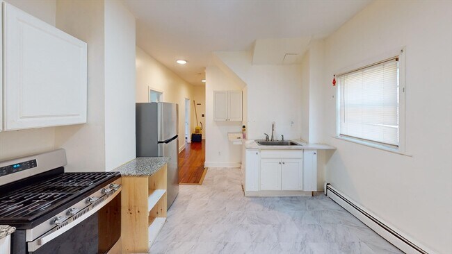 Foto del edificio - 73 Highland St