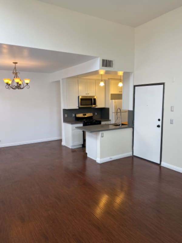 Photo - 1224 S Corning St Apartment