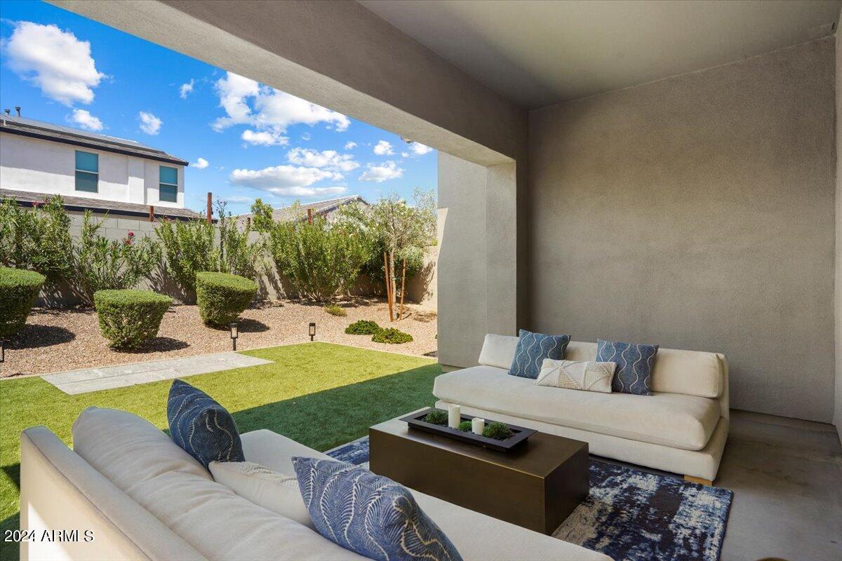 Foto principal - 6630 E Villa Rita Dr