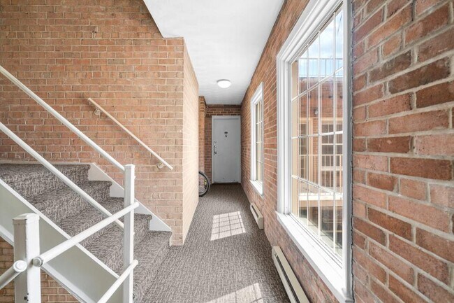 Foto del edificio - 2515 P St NW