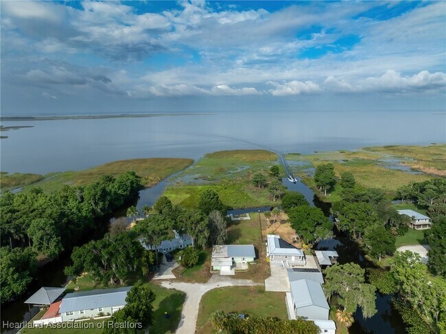 Foto del edificio - 102 Squirrel Point