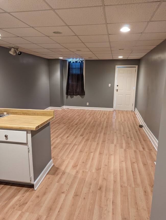 5612 S Illinois Rte 31 Unit C, Crystal Lake, IL 60014 Condo for Rent