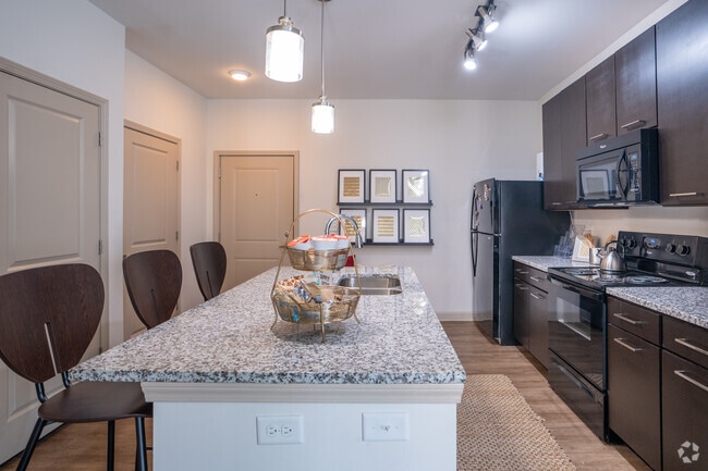 3BR, 3BA - 1,216SF - Kitchen - Riverfront Village