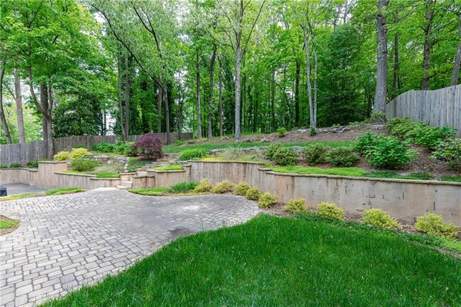 Foto del edificio - 1434 Bubbling Creek Rd NE