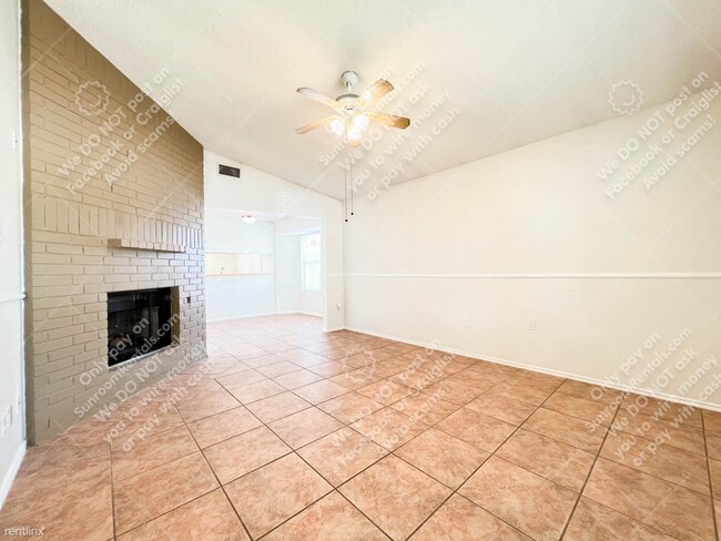 4 br, 2.5 bath House - 1301 Pitcairn Dr photo'