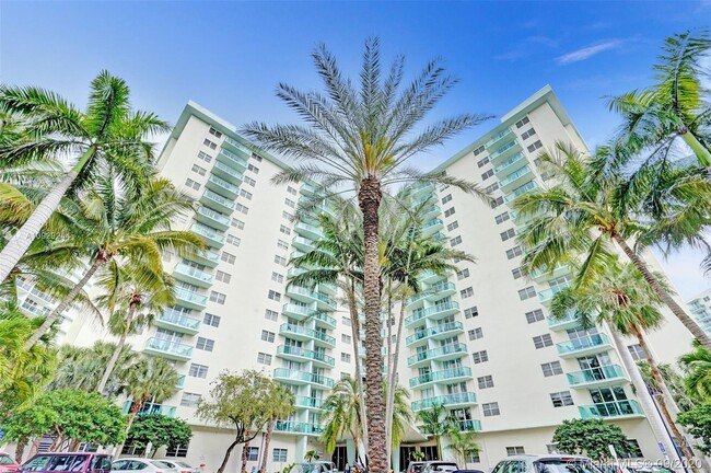Building Photo - 3801 S Ocean Dr