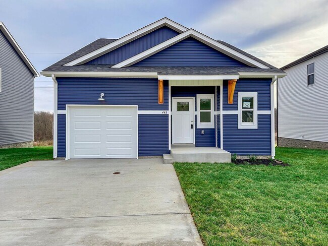 Foto del edificio - Modern Comfort Meets Everyday Convenience in Clarksville