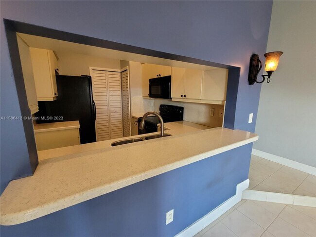Foto del edificio - 11314 SW 11th St