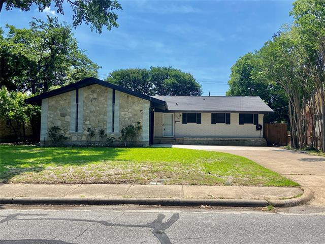 Foto del edificio - 8574 Sweetwood Dr