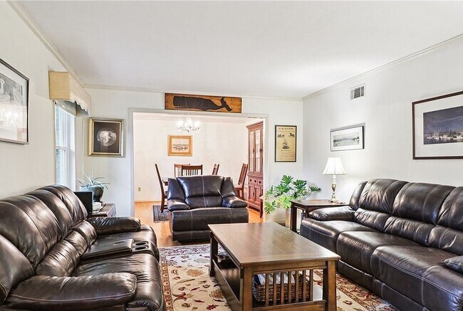 Foto del edificio - 3120 Fennel St