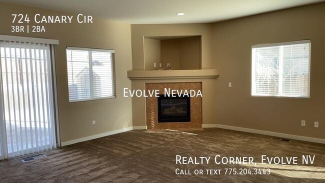 Foto del edificio - Exquisite 3-Bed, 2-Bath House in Fernley!