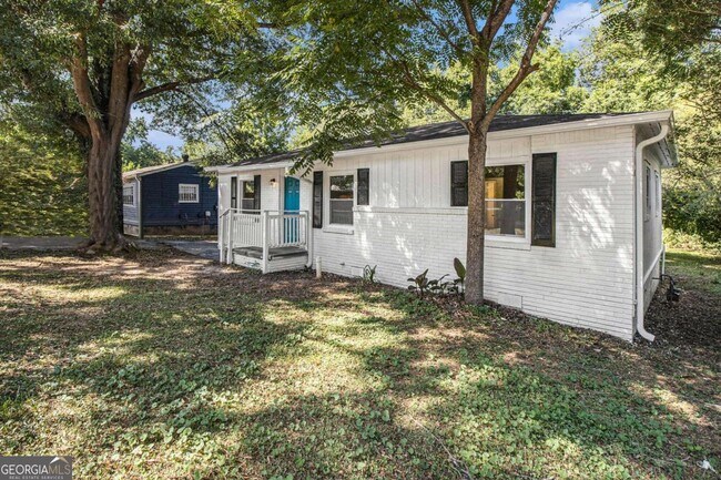Foto del edificio - 1317 Redford Dr SE