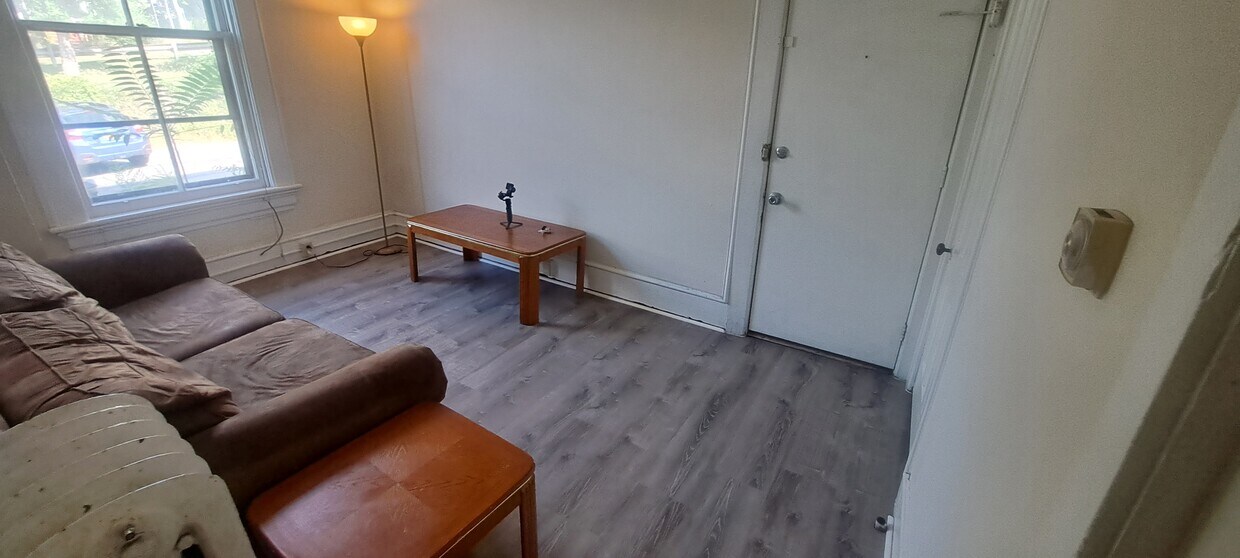 514 S Aurora St, Ithaca, NY 14850 Apartments in Ithaca, NY