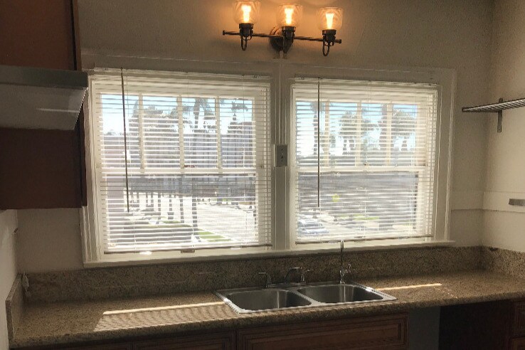 Kitchen - 1303 N Broadway