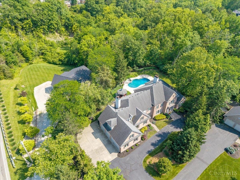 Primary Photo - 9123 E Kemper Rd