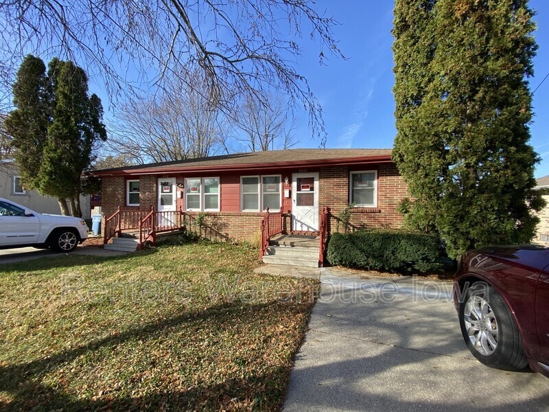 Foto principal - 3312 SE 5th St