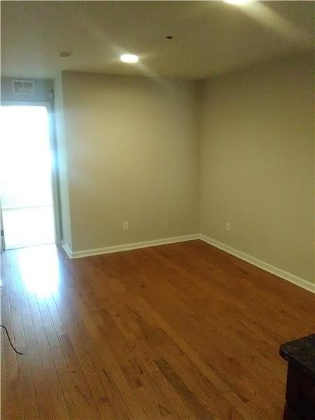 Foto del edificio - 2352 N Park Ave