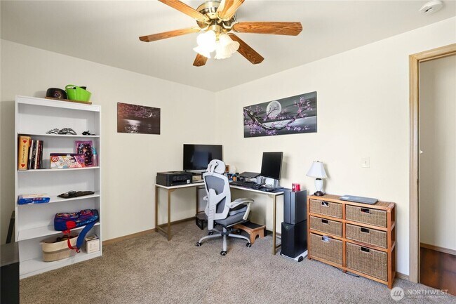 Foto del edificio - 1316 Headley Ave NW