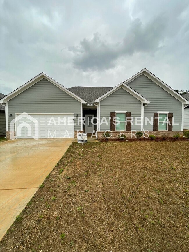 Foto del edificio - Home for Rent in Clanton, AL!!! Available ...