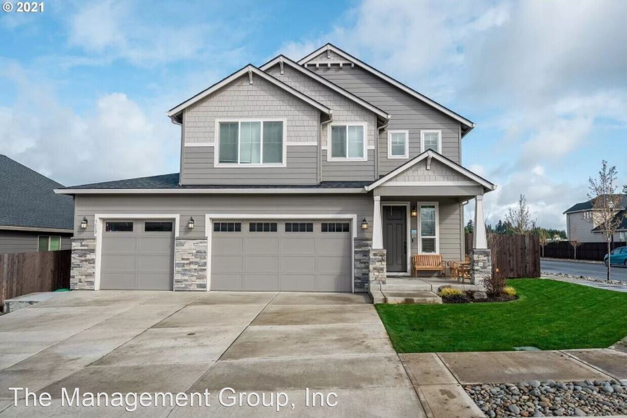 Foto principal - 4 br, 3.5 bath House - 5612 NE 133rd Street