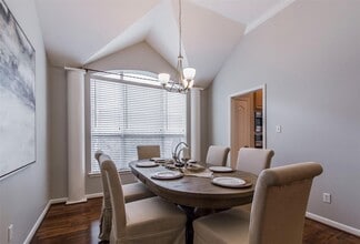 Building Photo - 1230 Sienna Hill Dr