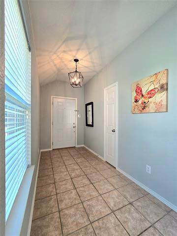 Building Photo - 5423 Lavaca Rd