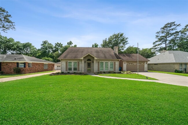 Building Photo - 12431 Pegasus Dr
