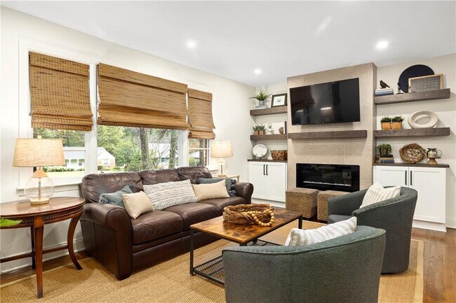 Foto del edificio - 3196 Alberta Ln