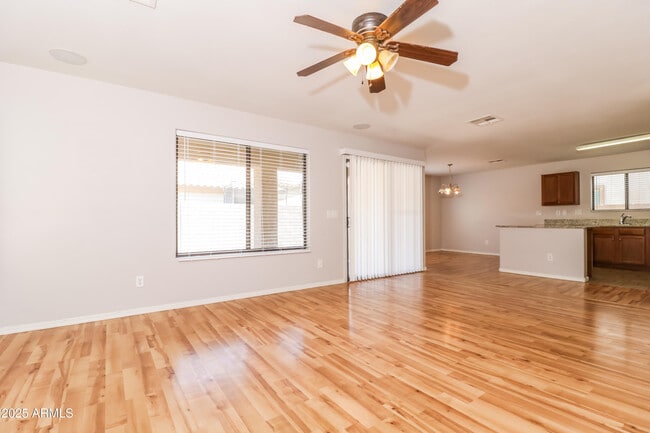 Building Photo - 2160 E Greenlee Ave