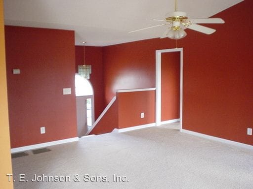 Building Photo - 115 Kings Meadow Ct