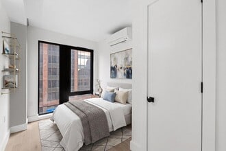 Building Photo - 60 W 125th St